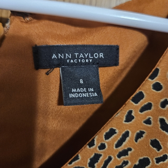 Ann Taylor Factory Animal Print Knee Length Dress! - Picture 2 of 6